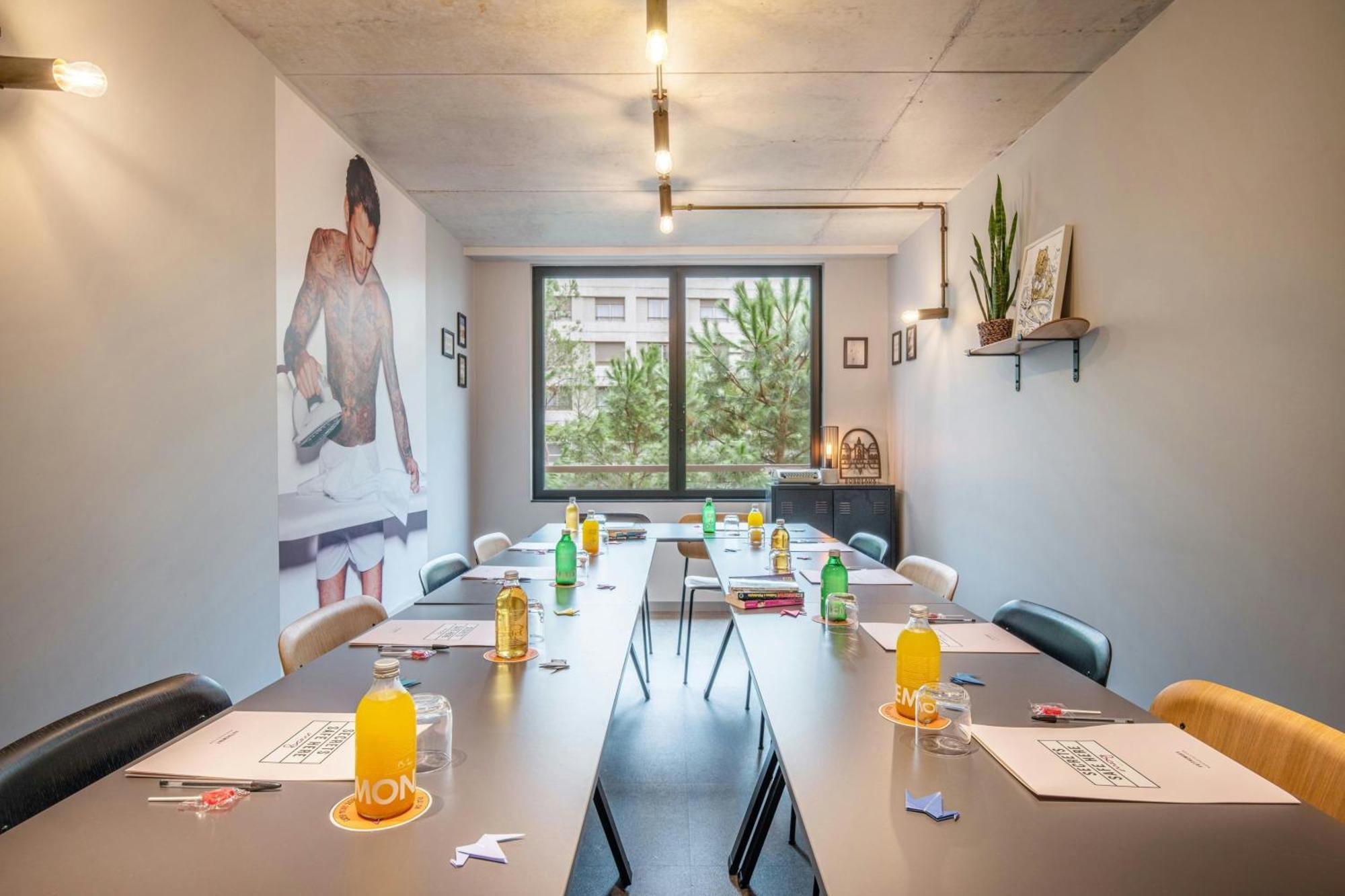 Hotel Moxy Bordeaux Exterior foto